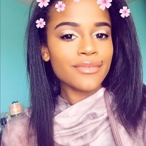 Meet your Posher, Erice